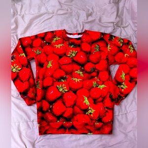 Shelfies crewneck sweater strawberry 🍓 print size small NWOT!